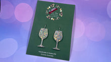 Load image into Gallery viewer, Wine time Savvy B
