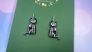 Skele-cat